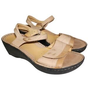 Clarks Artisan Sandals Womens Size 10W Wedge Platform Tan Leather Y2K Boho
